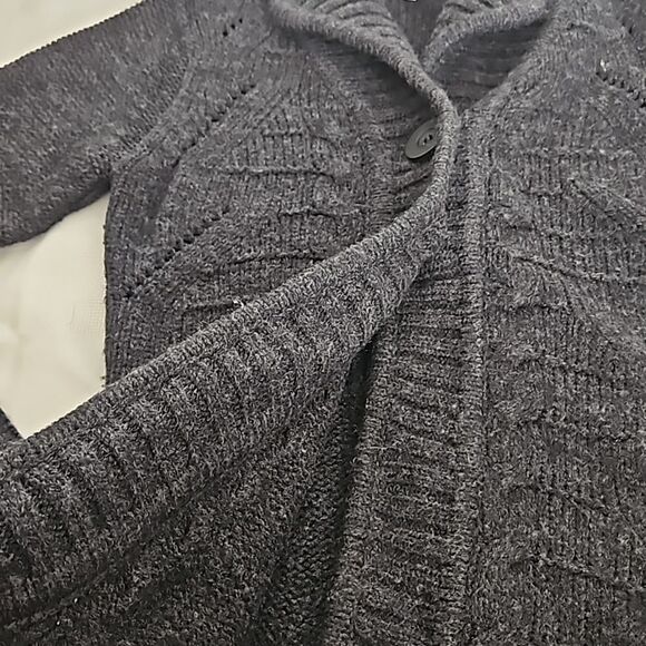 Suzy Shier Button-Down Long Sleeves Knitted Cardigan Sweater Gray Small - Picture 8 of 16